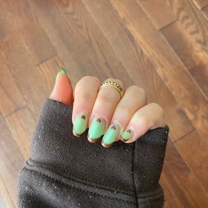 Meet your Posher, Noor